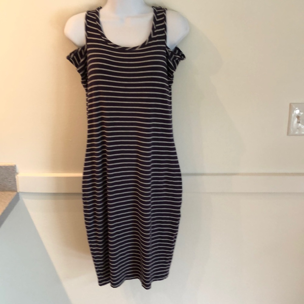 Athleta knit cold shoulder hour glass dress.
